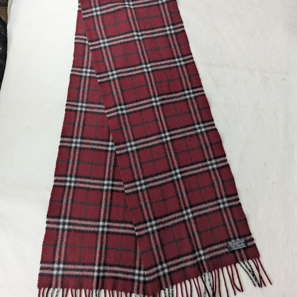 Burberry Cashmere Scarf Maroon | Unisex | Iconic Nova Check | Soft Luxury Wear